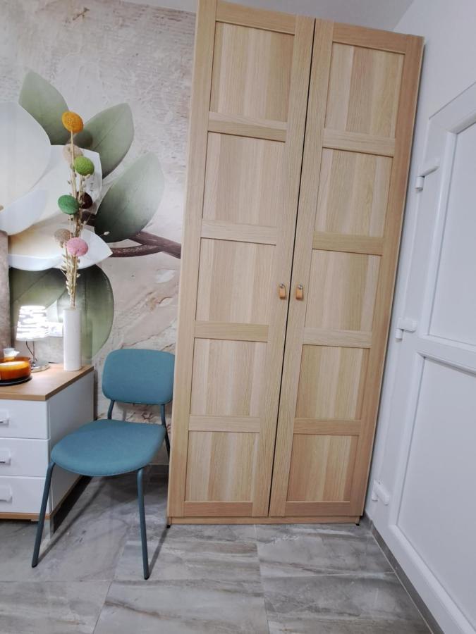 Studio Lotos Belgrad Exteriör bild